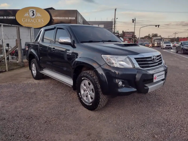 Toyota Hilux 3.0 TDI 4x4 CD SRV (Aut)