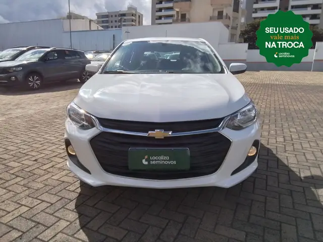 Carro Chevrolet Onix Plus 2024 LT 1.0