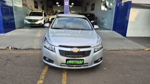 Carro Chevrolet Cruze 2014 LT 1.8 16V Ecotec (Flex)