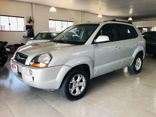 Carro Hyundai Tucson 2013 GL 2.0 16V