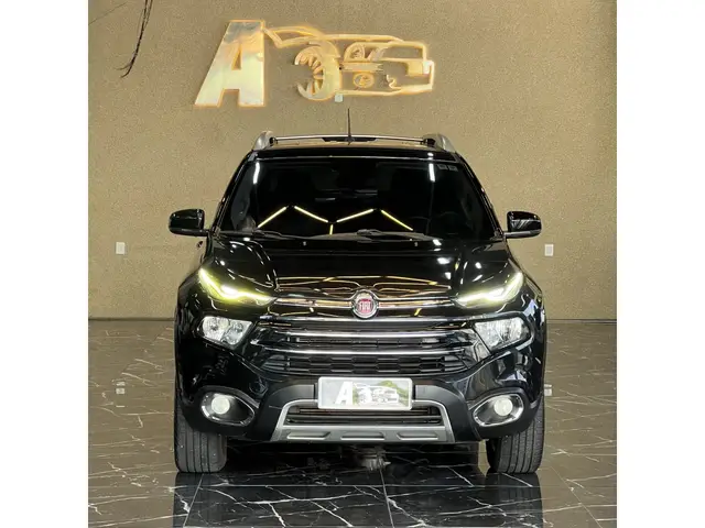 Carro Fiat Toro 2021 2.0 TDI Volcano Auto 4WD