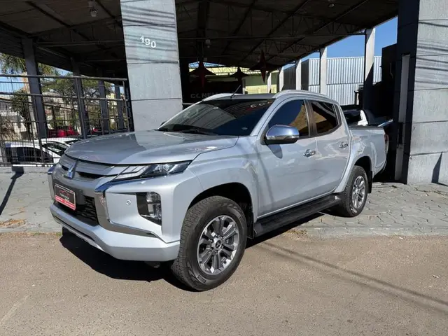 Carro Mitsubishi L200 Triton Sport 2021 Sport 2.4 DID-H HPE-S 4WD (Aut)