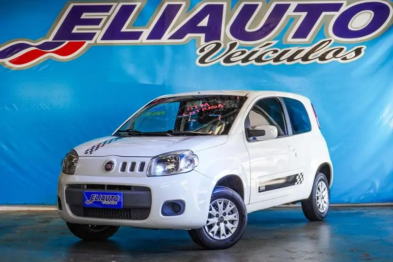 Fiat Uno Vivace 1.0 8V (Flex) 2p