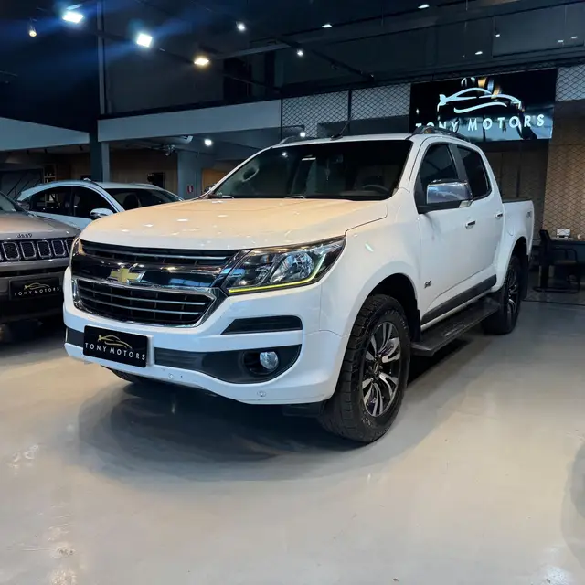 Carro Chevrolet S10 Cabine Dupla 2018 S10 2.5 ECOTEC SIDI LTZ 4WD (Cabine Dupla) (Aut)