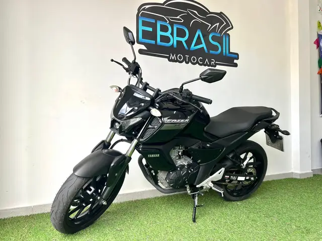 Moto Yamaha Fazer FZ15 2024 ABS