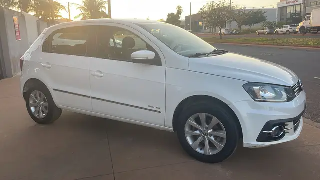 Carro Volkswagen Gol 2017 1.6 MSI Highline (Flex)