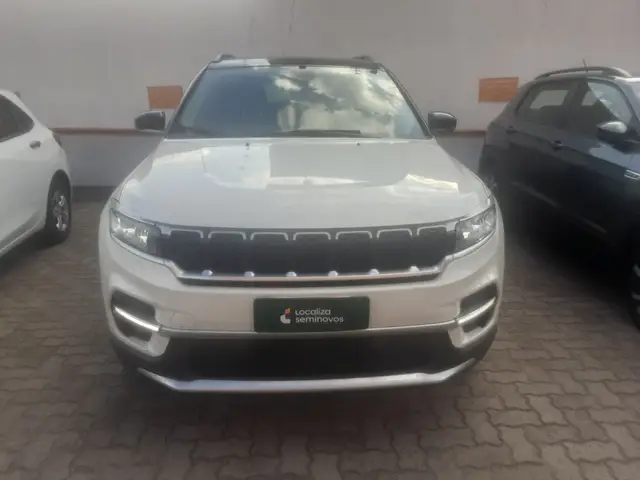 Carro Jeep Commander 2022 Limited T270 (Aut)