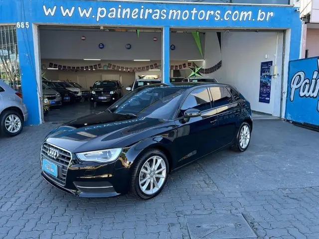 Carro Audi A1 2016 1.4 TFSI Sportback Attraction S Tronic