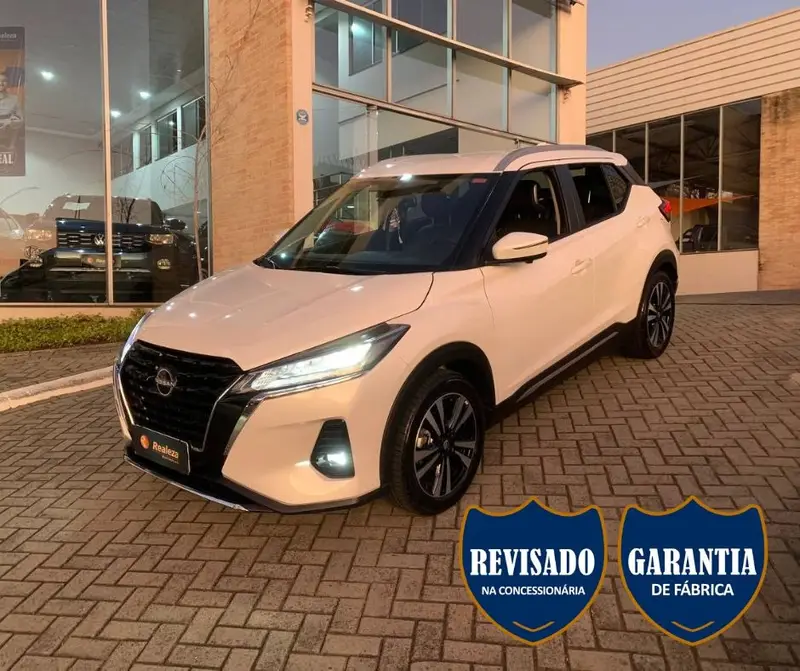 Nissan Exclusive CVT 1.6 (Flex)