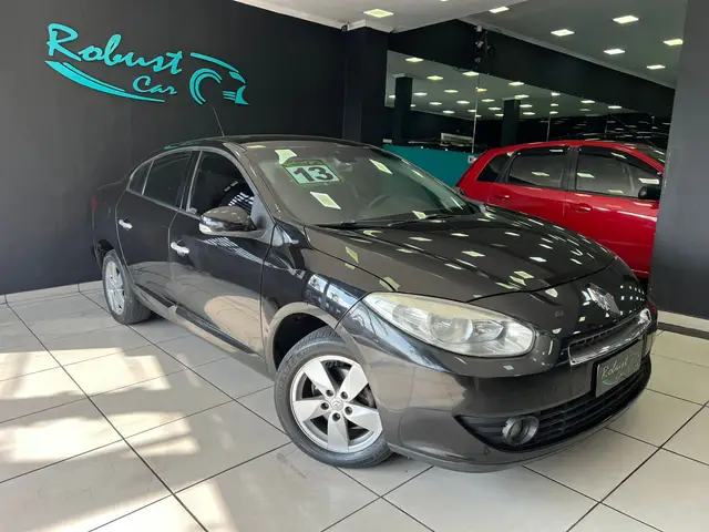 Carro Renault Fluence 2013 2.0 16V Dynamique (Flex)