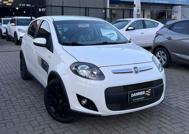 Carro Fiat Palio 2013 Sporting 1.6 16V Dualogic (Flex)