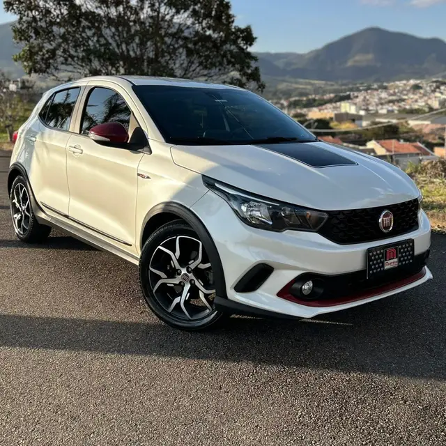 Carro Fiat Argo 2018 HGT 1.8 E.Torq AT6 (Flex)