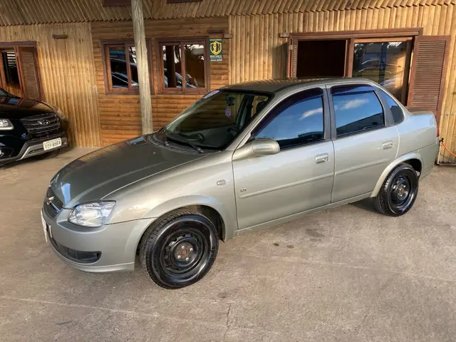 Carro Chevrolet Classic 2011 LS VHC E 1.0 (Flex)