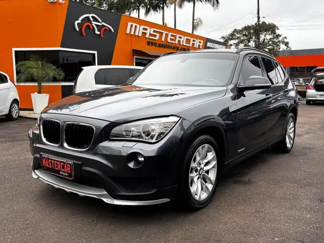 Carro BMW X1 2015 2.0 sDrive20i Activeflex