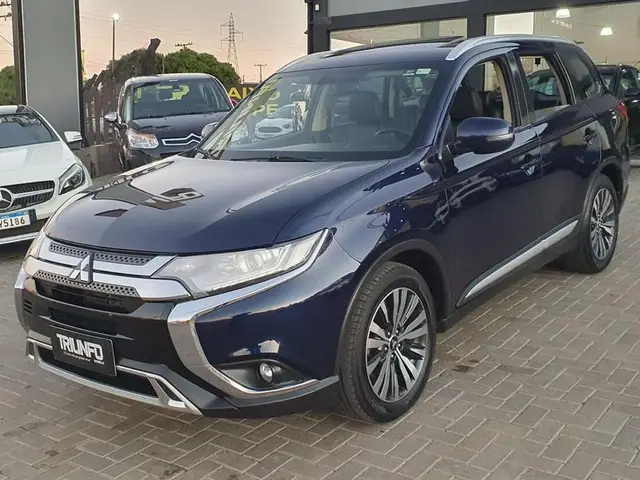 Carro Mitsubishi Outlander 2020 2.0 HPE 7L CVT