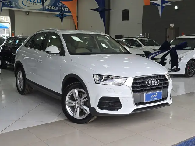 Carro Audi Q3 2019 1.4 TFSI Ambiente S Tronic (Flex)