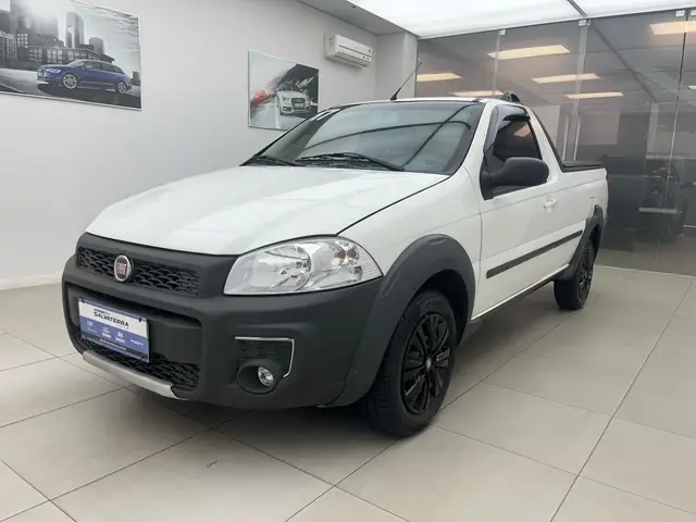 Carro Fiat Strada 2017 Hard Working 1.4 (Flex) (Cabine Simples)