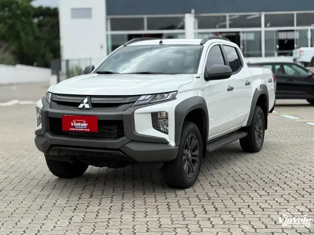 Carro Mitsubishi L200 Triton Sport 2025 Outdoor GLS 2.4