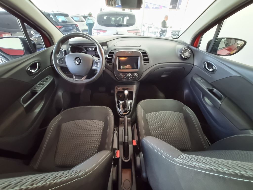 Captur Intense 1.6 16v SCe CVT (Flex)