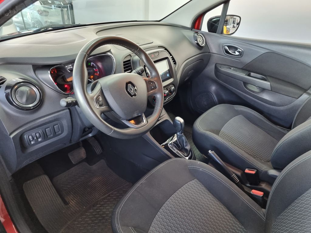 Captur Intense 1.6 16v SCe CVT (Flex)