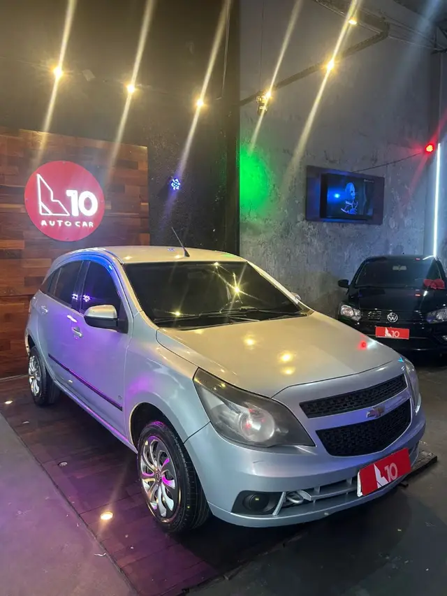 Carro Chevrolet Agile 2011 LT 1.4 8V (Flex)