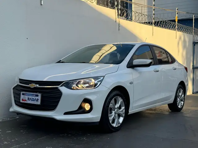 Carro Chevrolet Onix 2023 LTZ 1.0 Turbo (Aut.)