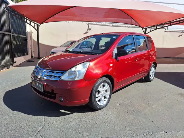 Carro Nissan Livina 2013 S 1.8 16V (flex) (aut)