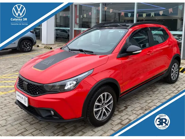 Carro Fiat Argo 2023 Trekking 1.3 (Flex)