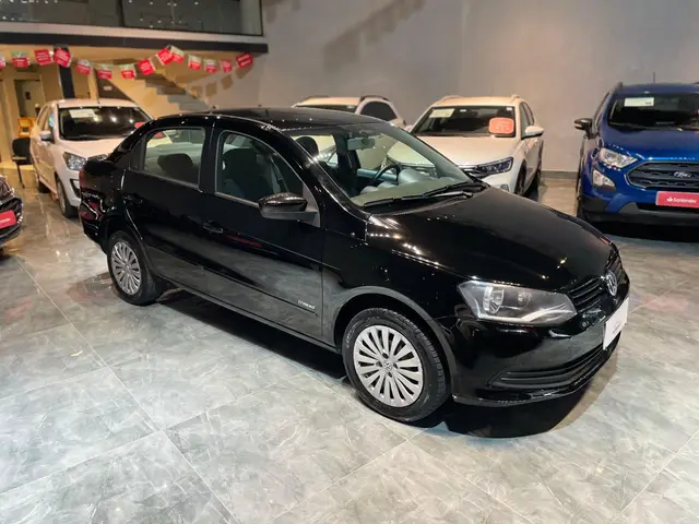Carro Volkswagen Voyage 2014 1.0 TEC (Flex)