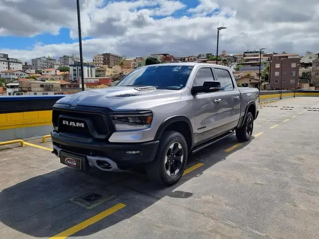 Carro RAM 1500 2021 Rebel V8 5.7 gasolina (Aut) Level I