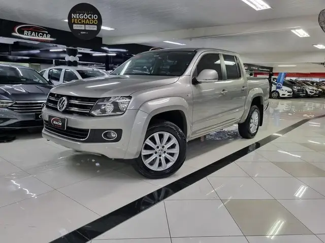 Carro Volkswagen Amarok 2016 2.0 CD 4x4 TDi Highline Ultimate (Aut)