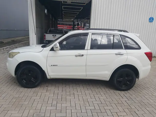 Carro Lifan X60 2015 1.8 16V VVT VIP