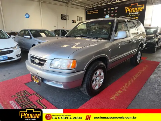 Carro Chevrolet Blazer 1997 DLX 4x2 4.3 SFi V6