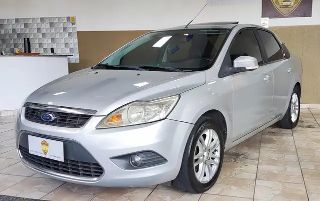 Carro Ford Focus Sedan 2011 Ghia 2.0 16V (Flex) (Aut)