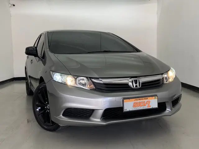 Carro Honda Civic 2014 LXS 1.8 i-VTEC (Aut) (Flex)