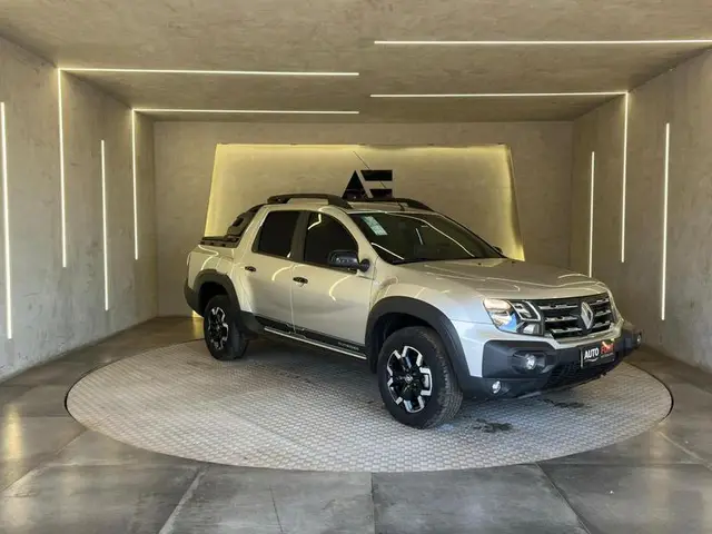 Carro Renault Oroch 2023 Outsider 1.3 TCe (Flex) (Aut.)