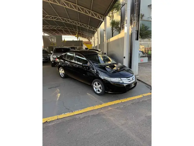 Carro Honda City 2010 LX 1.5 16V (flex)