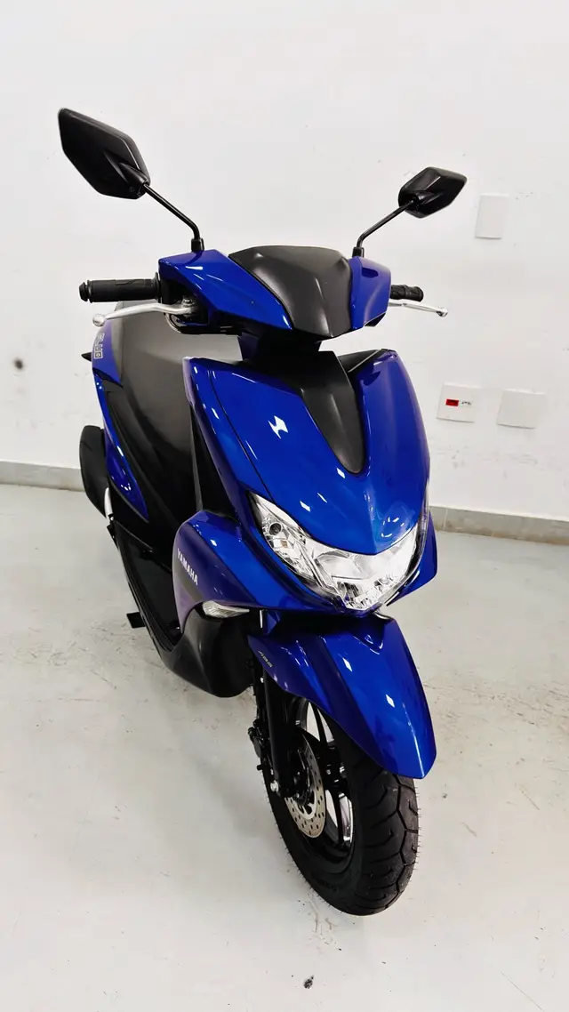 Moto Yamaha Fluo 2024 ABS