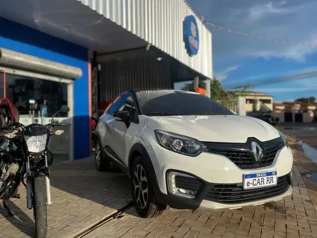 Carro Renault Captur 2021 BOSE 1.6 16v SCe CVT (Flex)
