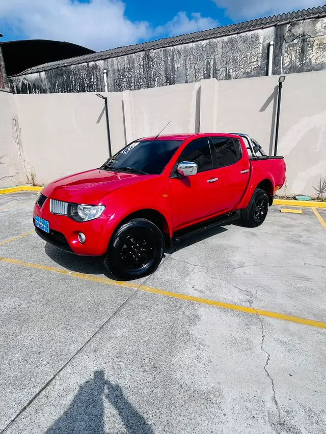 Carro Mitsubishi L200 Triton Sport 2009 L 200 Triton HPE 4x4 3.2 (aut) (CD)