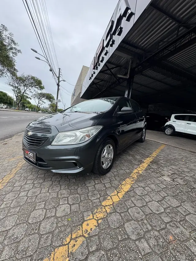 Carro Chevrolet Onix 2017 1.0 Joy SPE/4