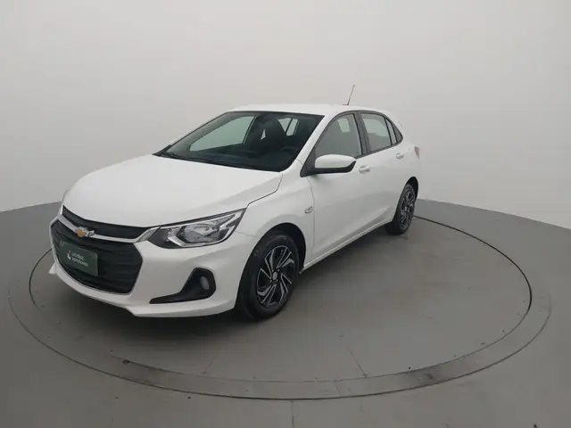 Carro Chevrolet Onix Plus 2024 LT 1.0