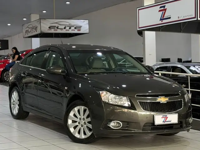 Carro Chevrolet Cruze 2013 LTZ 1.8 16V Ecotec (Aut)(Flex)
