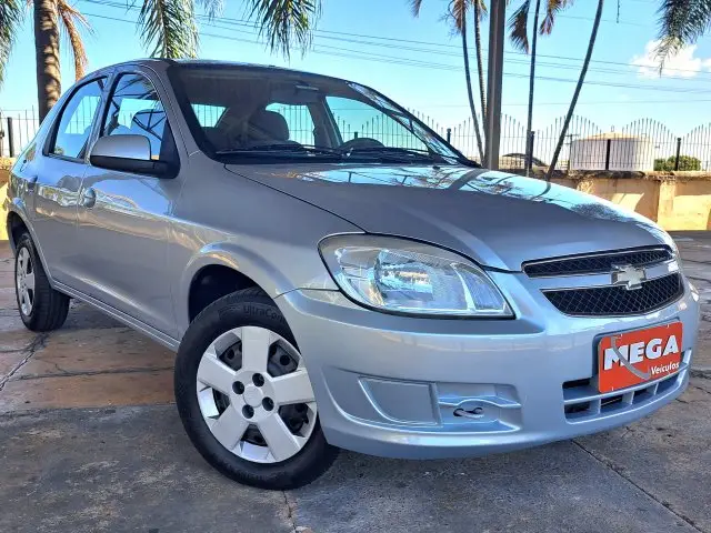 Carro Chevrolet Prisma 2012 1.4 LT SPE/4