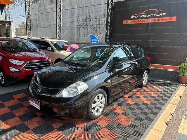 Carro Nissan Tiida 2012 SL 1.8 (flex) (aut)