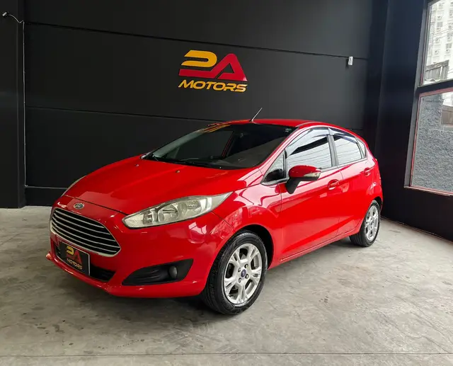 Carro Ford Fiesta Hatch 2014 1.6 (Aut.)