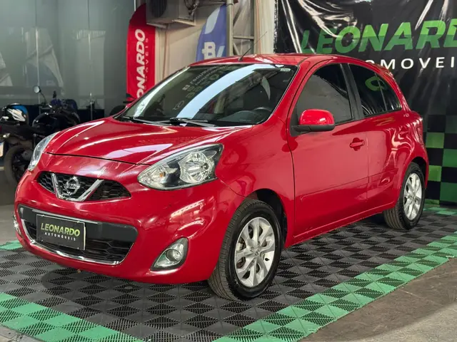 Carro Nissan March 2015 1.6 16V SV (Flex)