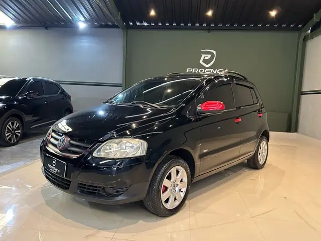 Carro Volkswagen Fox 2010 1.0 8V (Flex) 2p