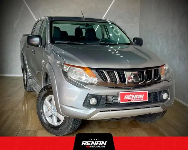 Carro Mitsubishi L200 2023 Triton GL 2.4 Turbo