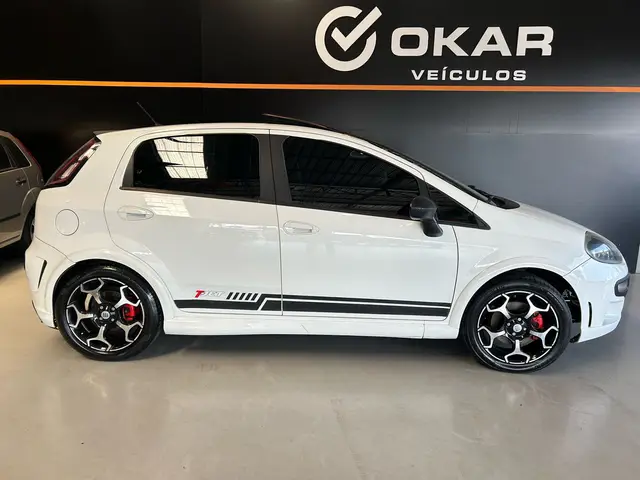 Carro Fiat Punto 2016 T-Jet 1.4 Turbo
